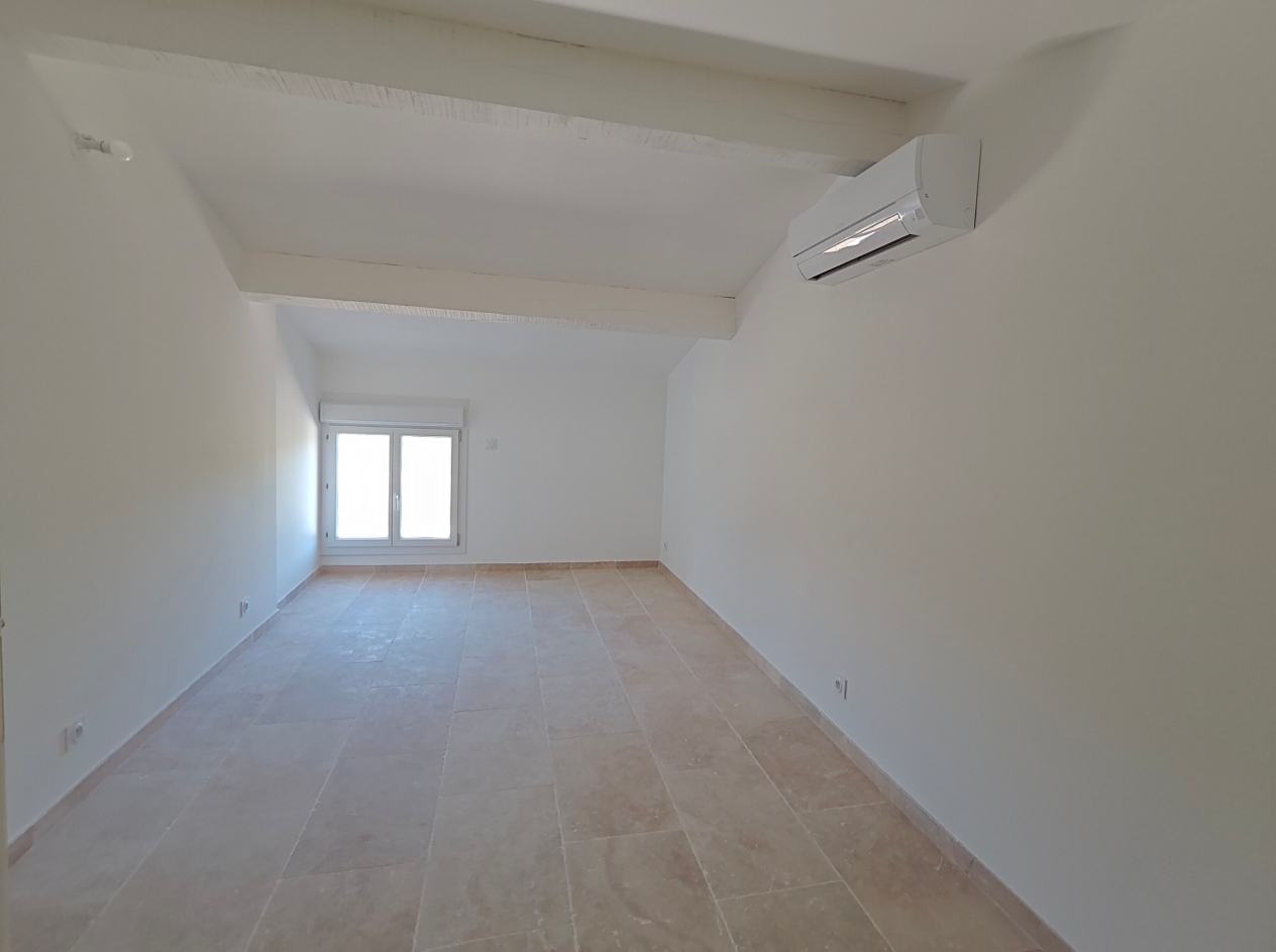 Salle de bain après rénovation - vue 3